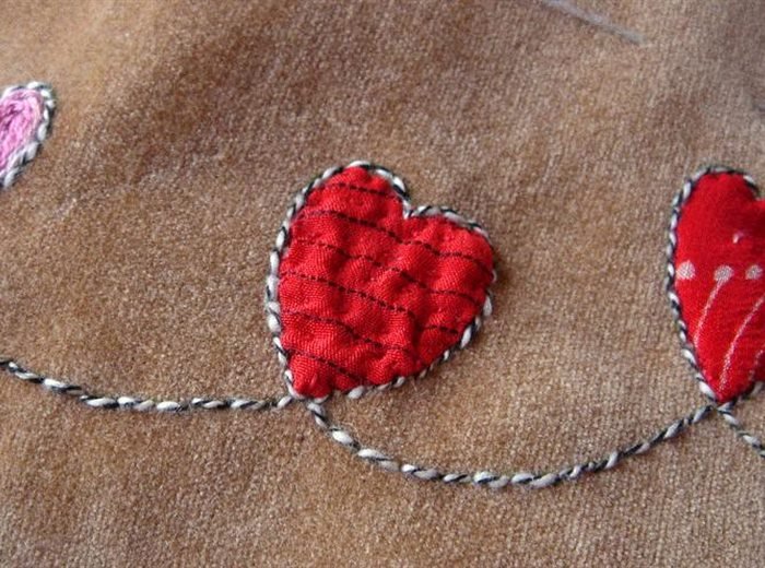 Heart applique embroidery digitizing for towels and soft goods
